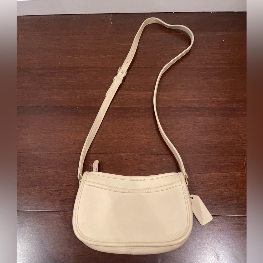 guc vintage coach Cream Shoulder crossbody Bag
